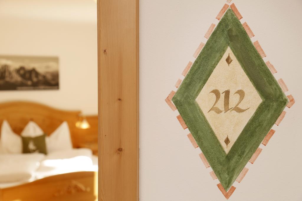 Hotel Hubertusstube لايون المظهر الخارجي الصورة